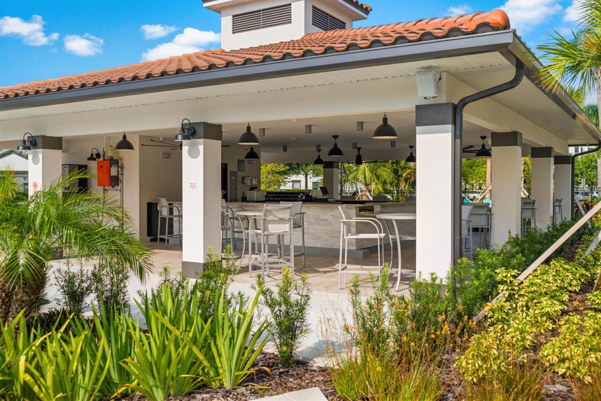 Stylish Condo At Vista Cay Resort Minutes To Wdw Orlando Dış mekan fotoğraf
